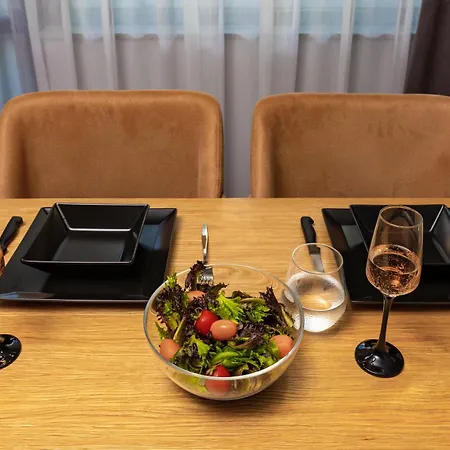 Апартаменты Happy People - Grey 1-bd By Flat Mаnager *