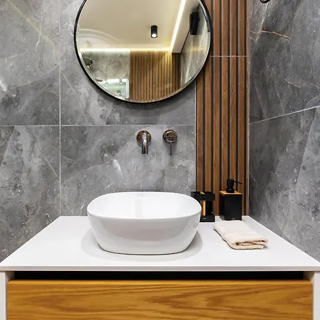 Happy People - Grey 1-bd By Flat Mаnager Апартаменты *